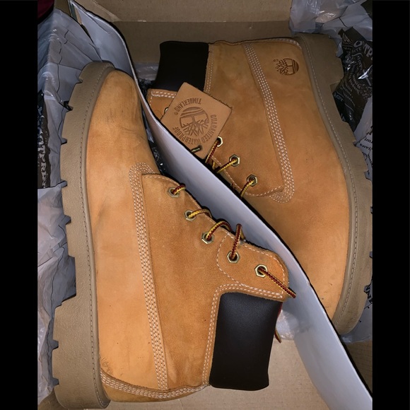 boys grade school timberland boots